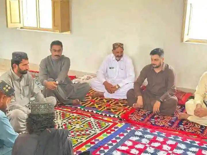QumberZawar's tweet photo. Today 12.08.2026
#PPPP Young Leader #Mr #Bilal #Khan #Shoro #Sb Offered Condolences with Mr Haji Basheer Vighio on Sad Demise of his Sister at Village Jaindo Vighio 01 TMC Nerunkot  PS60 Hyd
@BBhuttoZardari  @AAliZardari @AseefaBZ @jamkhanshoro @KashifShoroPPP @bilalshoro376 https://t.co/aPgL96SL3U