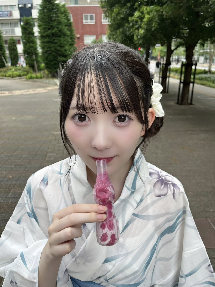 TORIKO_misaki's tweet photo. 最近気になるあの子 https://t.co/ysSyIcj803