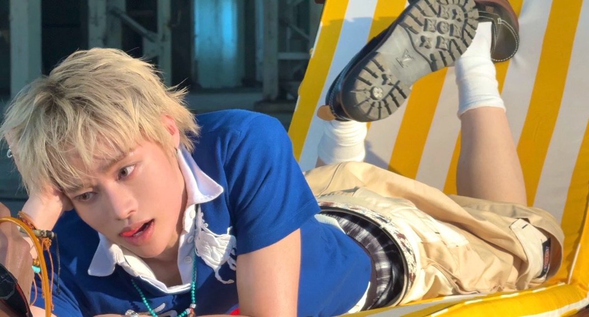 HanBiniEyewoniE's tweet photo. 260812 #TPSTargram
Hot boy summer
https://t.co/OlYNU7pqD0
#HANBIN #TEMPEST #한빈 #템페스트
#No_Fear https://t.co/V4TQpXCf73