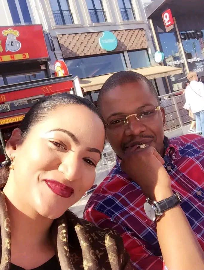 MariaMB37270's tweet photo. ✊✊ https://t.co/KbDS70uG73