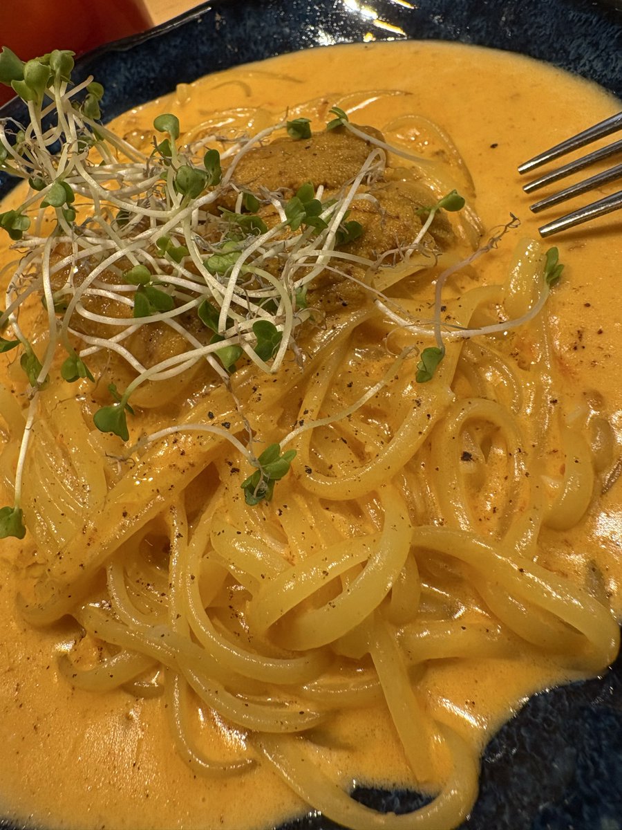 hiroKKK0723's tweet photo. 水曜日は生パスタの日。今夜は雲丹クリーム。 https://t.co/t1bNoNBr6k