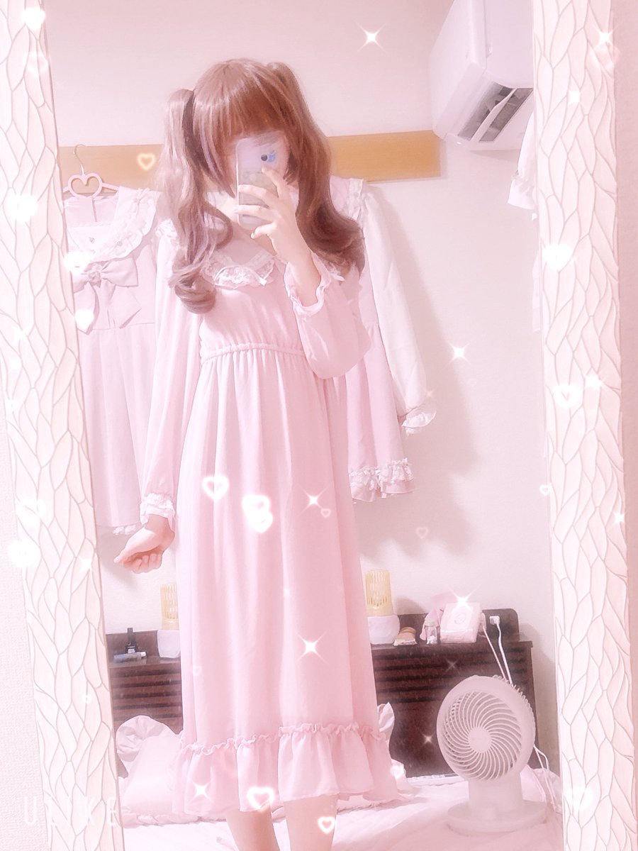 tutu_jso's tweet photo. 今更ですがこちらはずっと使ってる、こんなにめっちゃ可愛いのに、なんとパジャマとして使えるdear my loveさんのレースフリルネグリジェです🤗
毎日こんなにかわいくなりながら周りをピンクに囲まれたお部屋で睡眠できるので幸福度がすごく高いです🎀😇💖
#女装 https://t.co/xbKY6NgxxJ