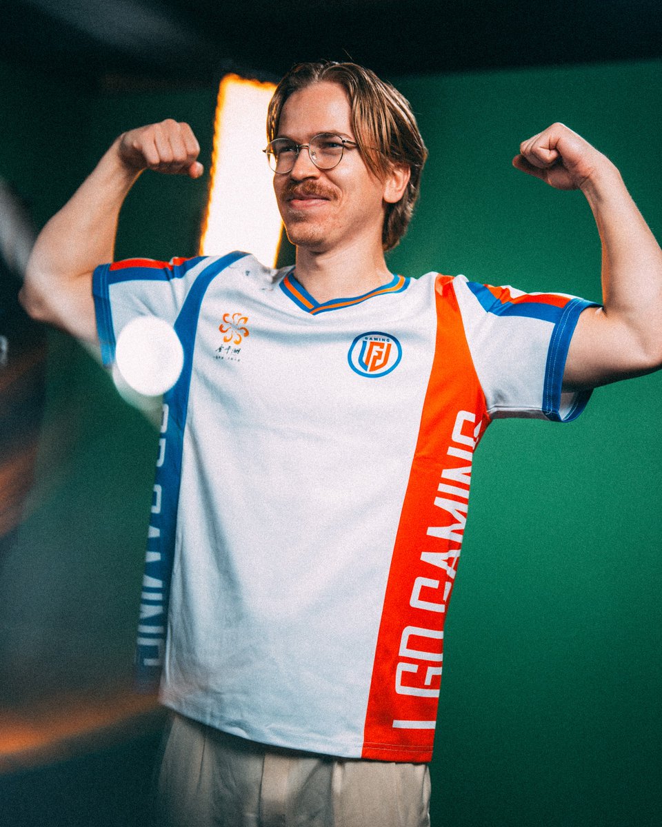 dota2ti's tweet photo. 🇨🇳 @TopsonDota joined @LGDgaming for The International 2026. 

His debut for the team comes against reigning champions @FalconsEsport tomorrow at 10:00 AM CST. 

 #TI2026 #Dota2 https://t.co/LrSAgwixLs
