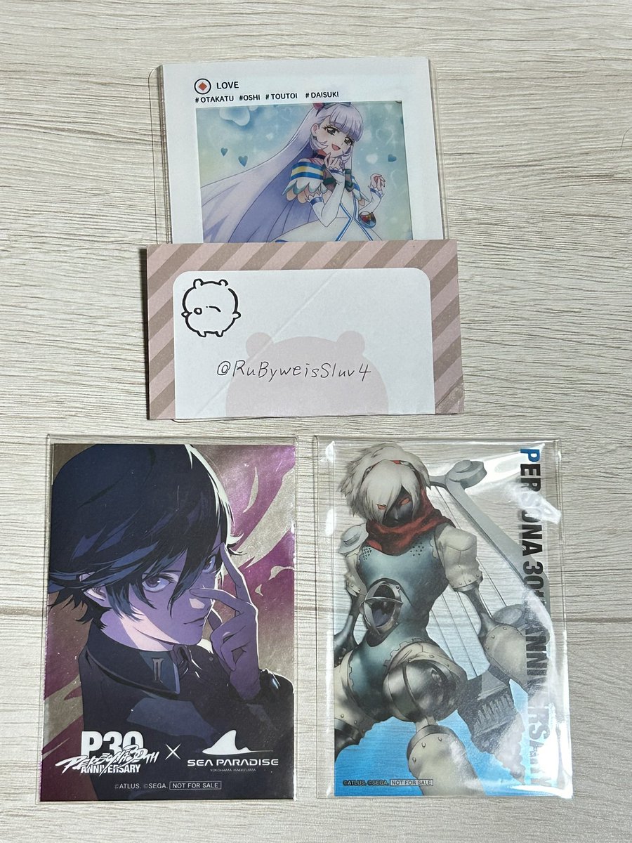 RuByweisSluv4's tweet photo. ペルソナ　シーパラ　交換

【譲】→前期P1
　　→フード特典P3オルフェウス

【求】→前期P3M、フード特典P1

難しいとは思いますが、検索からでもお気軽にお声掛けください。 https://t.co/esXTZADsgl