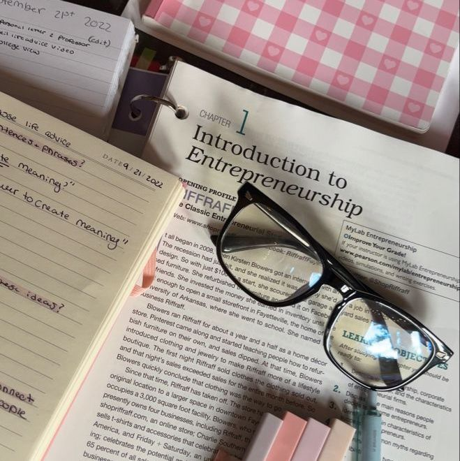 econgirldaily's tweet photo. no one is coming to save you. so study. https://t.co/JZsj2C7YZr
