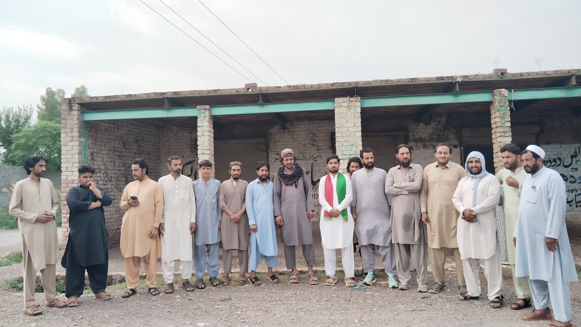 SajidAmn's tweet photo. وزیرِ اعلیٰ خیبر پختونخوا، جناب سہیل خان آفریدی کی کال پر اسٹریٹ موومنٹ کے سلسلے میں وی سی 24 سپین ڈھنڈ، امن چوک سے ساجد امن کی نگرانی میں دوستوں کے ہمراہ اسٹریٹ موومنٹ میں شرکت کے لیے جاتے ہوئے۔
@SohailAfridiISF @ImranKhanPTI @ImranRiazKhan @PTIKPOfficial https://t.co/bmVxbOjwT4