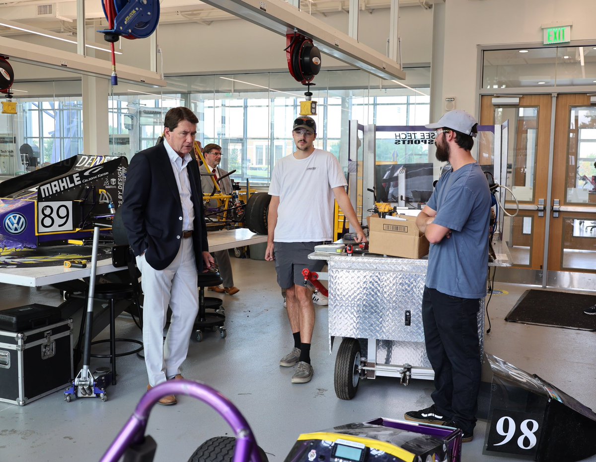 SenatorHagerty's tweet photo. I enjoyed my visit to another institution that’s paving the way for innovation in the Volunteer State, Tennessee Tech University.

@tennesseetech is changing the game in nuclear energy education and robotics programming. 

It was great meeting with senior leadership and dedicated students from the Autonomous Robotics Club on campus to discuss student success, cybersecurity, and AI initiatives. Thank you for your hospitality!