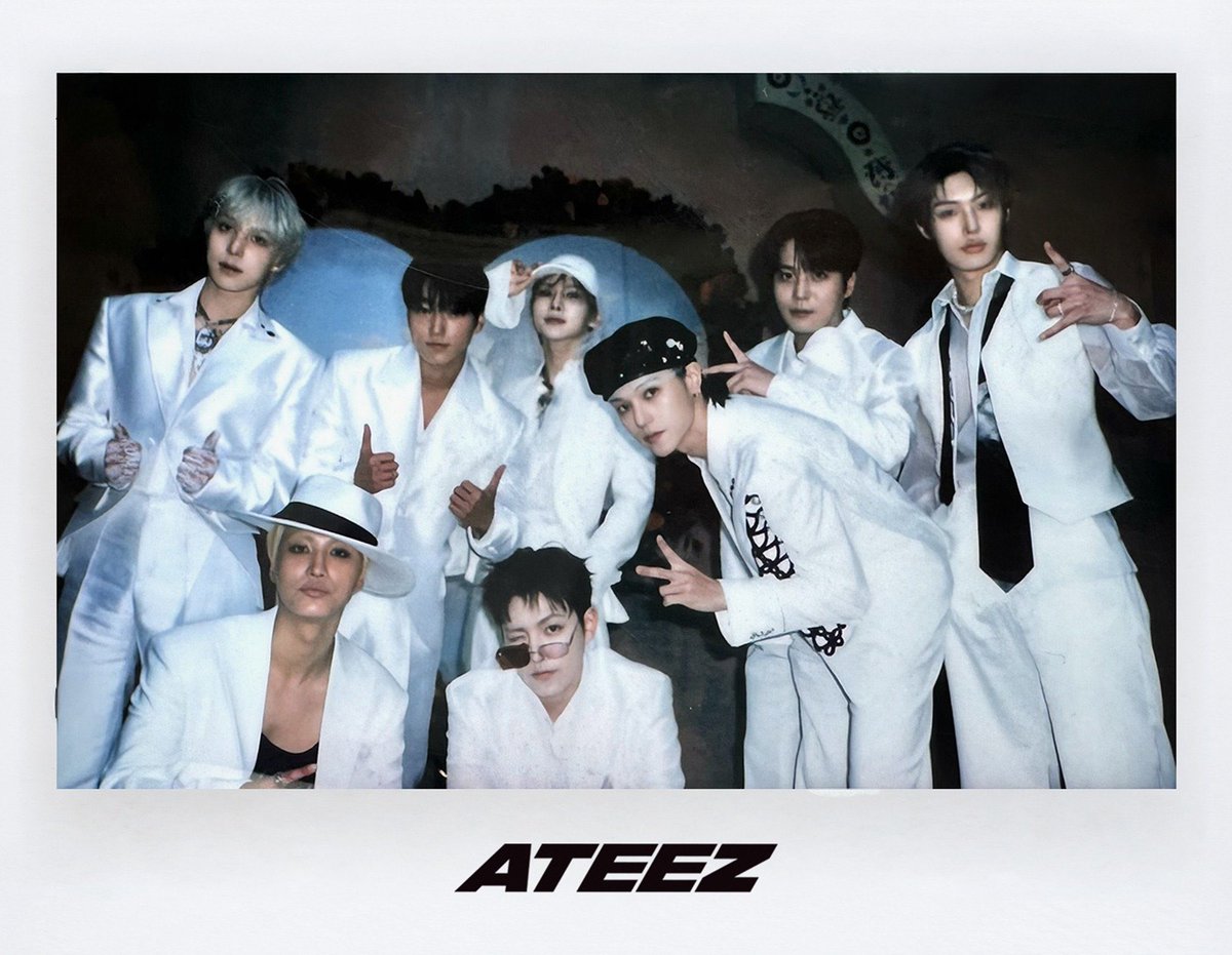 1024updates's tweet photo. [📷] GOLDEN HOUR : Part.5 BEHIND POLAROID

#ATEEZ #에이티즈 @ATEEZofficial https://t.co/iyJzbctM4b