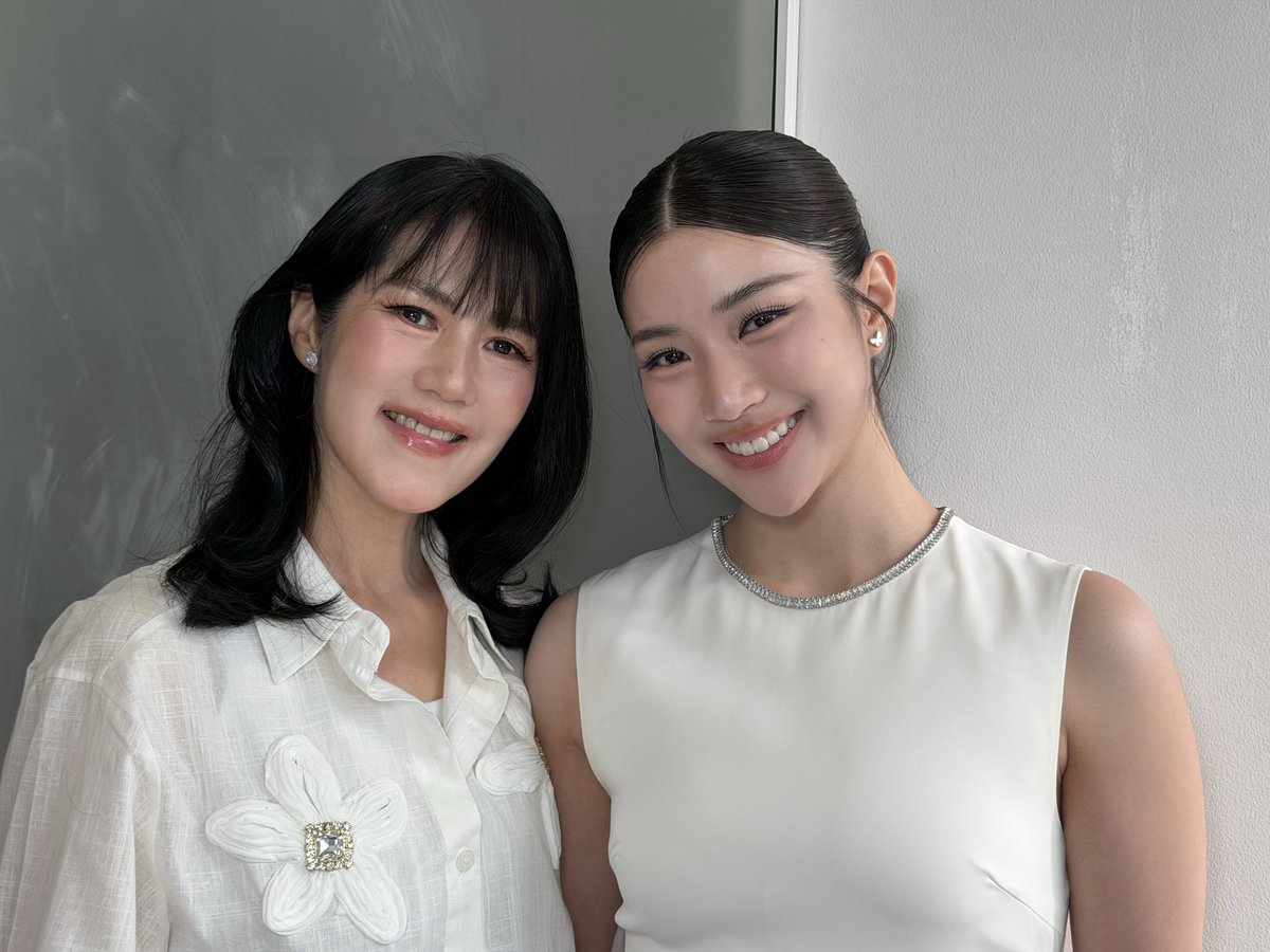 ginnynatnicha tweet picture