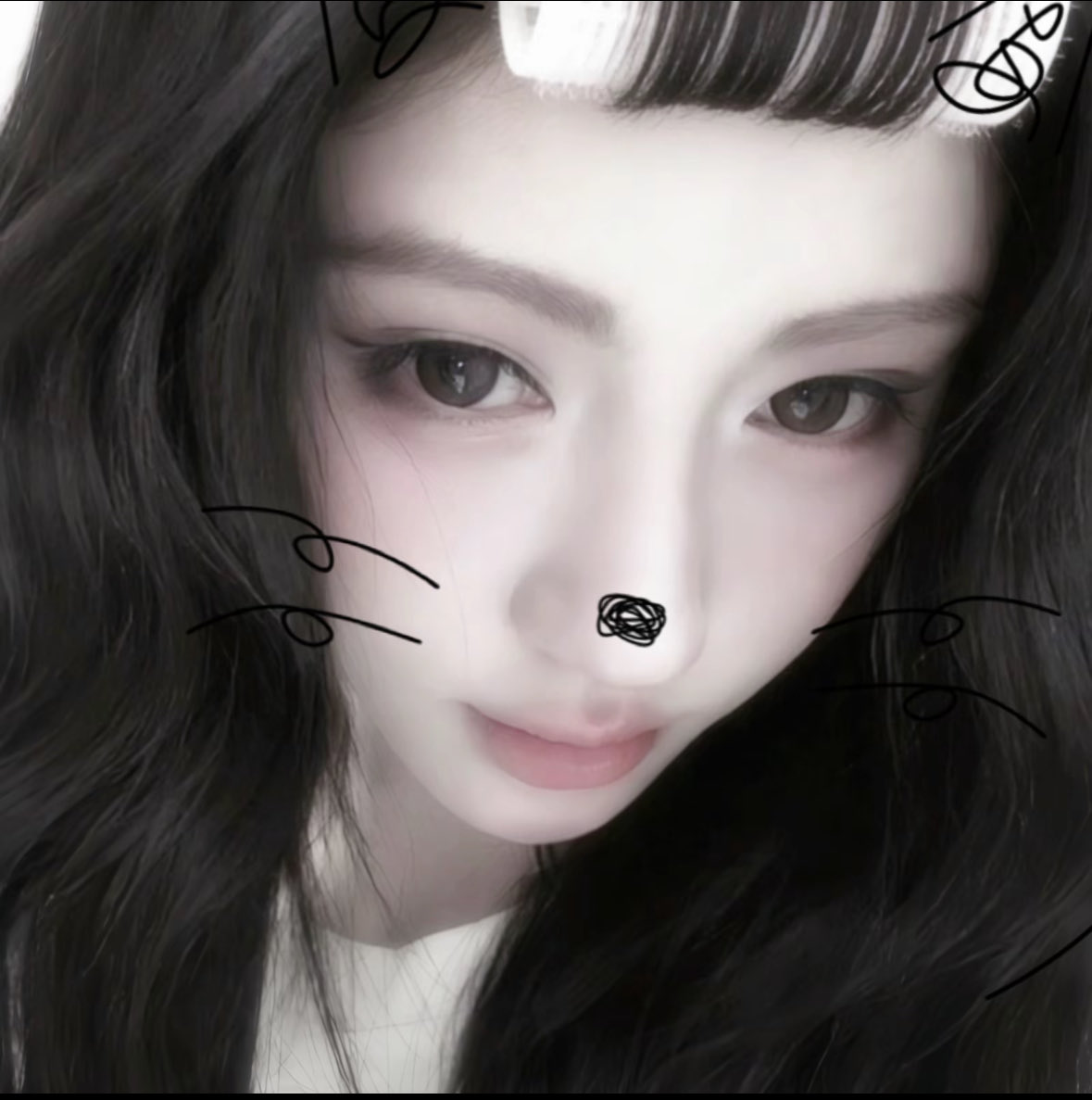 Kiku7k's tweet photo. 🐱😈 https://t.co/FxS6tQbkJN