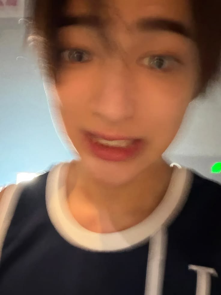 ren_biru's tweet photo. #hyeonkeon au 

Bukan si Aladdin

—Day 3 dua kejadian dalam satu hari https://t.co/mxBvVp3yyK