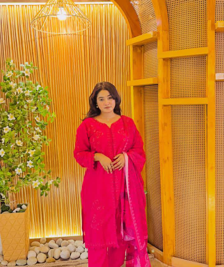 Afrinnw's tweet photo. Restaurant ❤️♥️😘 https://t.co/tGMSp4kGDj