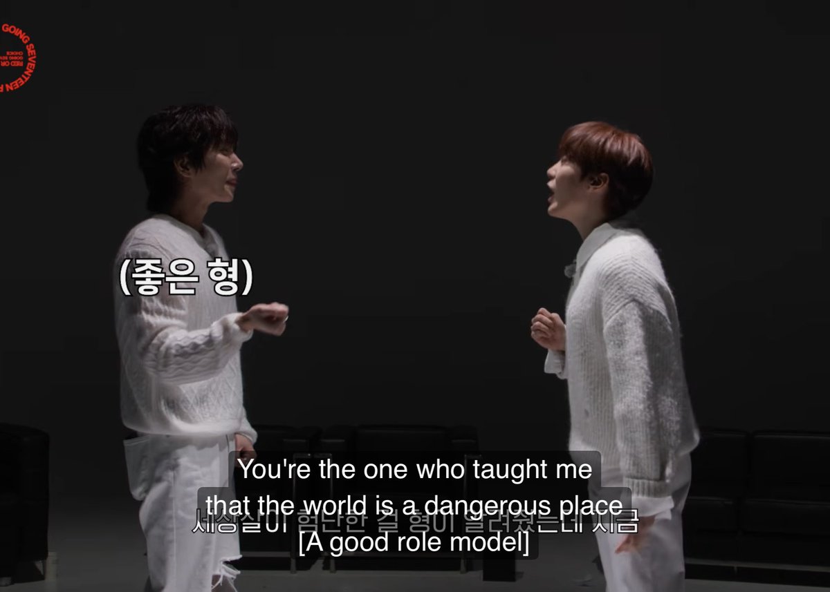 shua_enthusiast's tweet photo. seventeen is too meme worthy pls 😭😭😭 https://t.co/ElSHRHbR6G