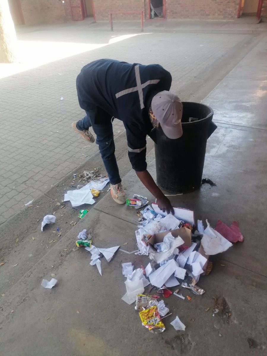 NYDARSA's tweet photo. NATIONAL YOUTH SERVICE IMPACT STORIES!

Young people are making a difference where it matters most! As part of the National Youth Service (NYS) Phase 5, 11 participants from Beyond The Change Foundation, hosted by the NYS Implementing Partner South African Association of Youth Clubs, rolled up their sleeves to give back to the community through a service initiative at Tsholofelo Technical School.

From maintenance to promoting a clean and positive school environment, these young people demonstrated that service, responsibility and community spirit are powerful tools for creating lasting change. Their efforts are a reminder that young people are not only the leaders of tomorrow, they are active changemakers, community builders and contributors today. 

#NYSPhase5 #CommunityService #YouthInAction #BeyondTheChangeFoundation #TsholofeloTechnical #NationalYouthService #NYDA #YouthDevelopment #YouthEmpowerment #CommunityDevelopment