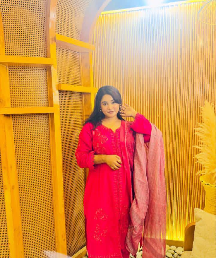 Afrinnw's tweet photo. Restaurant ❤️♥️😘 https://t.co/tGMSp4kGDj