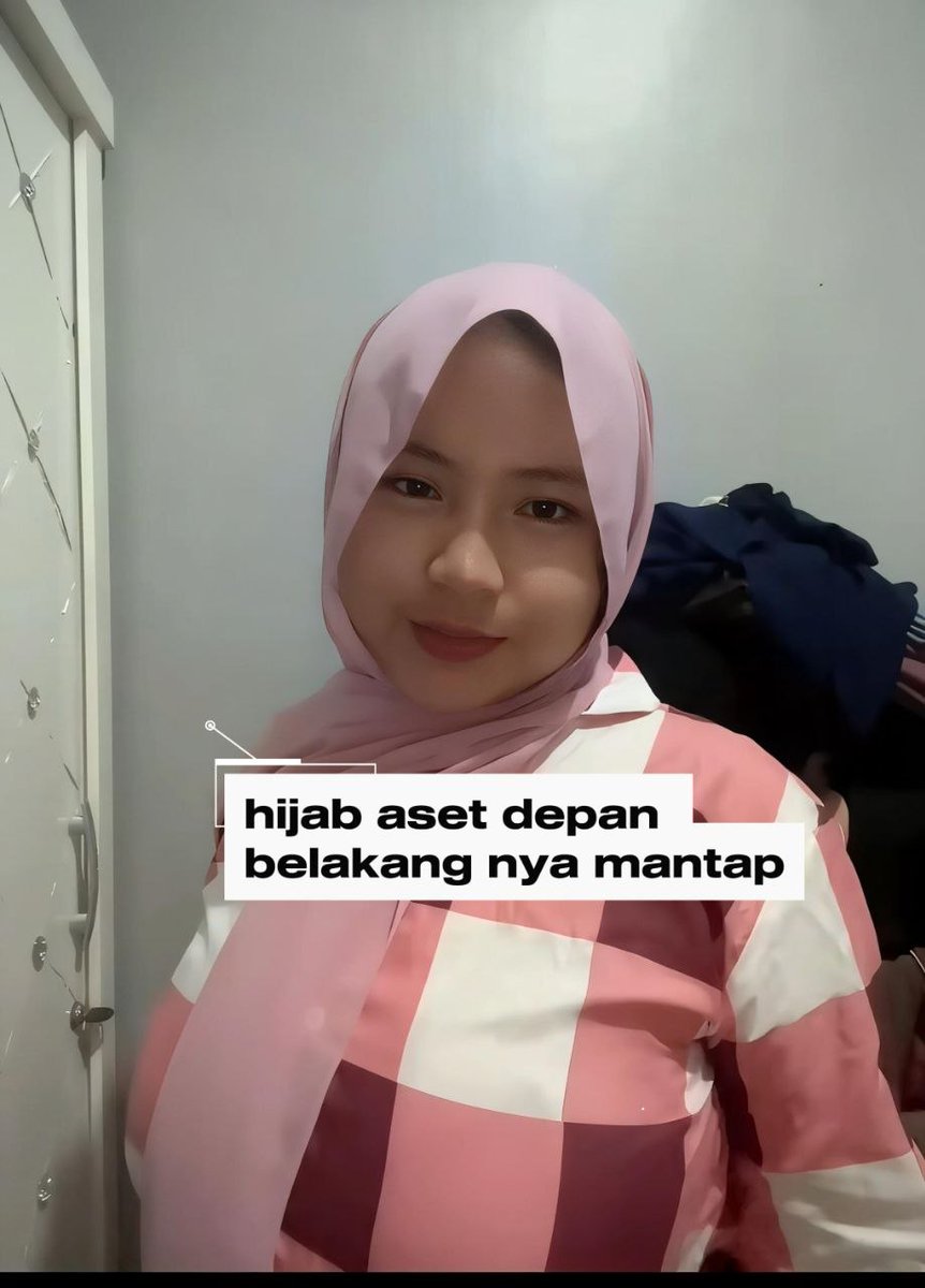 anrmoor's tweet photo. hijab gede bakatnya rabu malam https://t.co/Q2kp1cMj9z