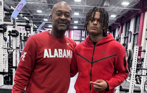 sixstarfootball's tweet photo. Preseason Prospect Preview:  Mississippi 2028 Defensive Prospects raising profile

📈Six Star Football takes a look at several prospects making noise🔥

STORY▶️https://t.co/cq8hov6PYc

@J1sotuff @TBarnett34 @deveyonbeard @solomon1295404 @Landen_Daniel44 @hardentrendon @O_owen_1 @jocisland2 @threaljaveonj2 @EJMALL2028 @DanielPerk2028
@LandonPrentiss6 @KamronRoberts9 @Alfred_Stokes95 @5CorbinWalker @kendrickwhite94
@Tracewilson_22