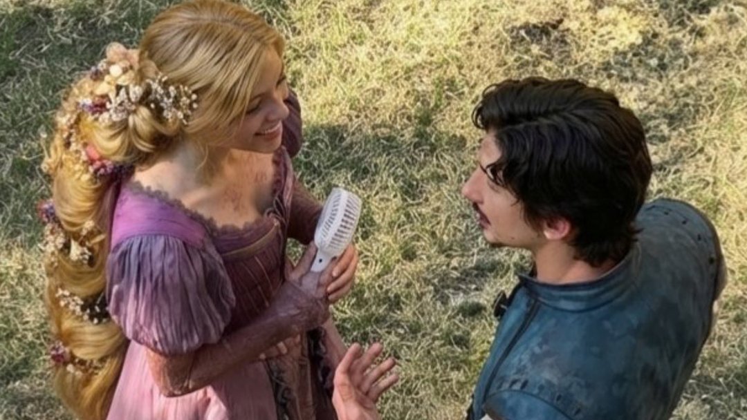 allocine's tweet photo. Le tournage du live-action Raiponce se poursuit 🎬

Prévu pour 2028 au cinéma ! https://t.co/rndVGOuVYk