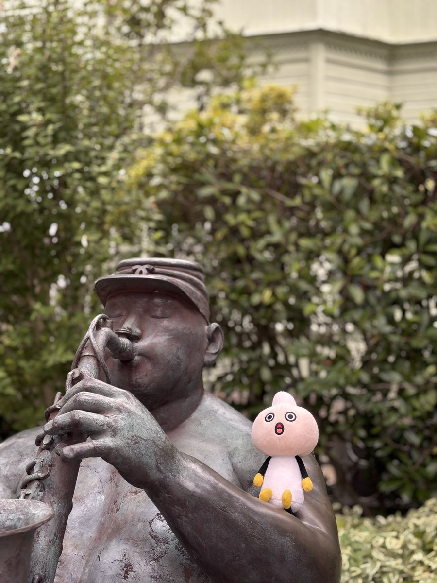 uzusio66's tweet photo. 膝の痛みをおして訪れたものの全て閉門。たわわはかわいい。 https://t.co/iLzJWMJbva