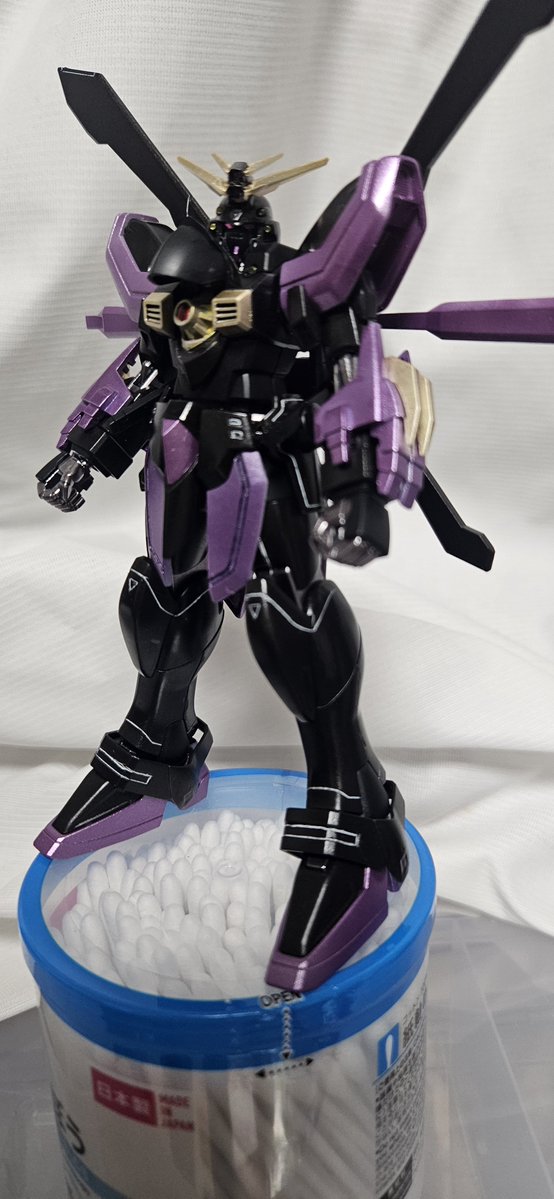 RX79_N_EFSF's tweet photo. 友人に調色してもらい、ついに完成。
東方不敗リスペクトしすぎたゴッドガンダムです。
#ガンプラ
#色変えロマン
#HG
#機動武闘伝
#BURNNIG GUNDAM https://t.co/I8eWXWhBTA