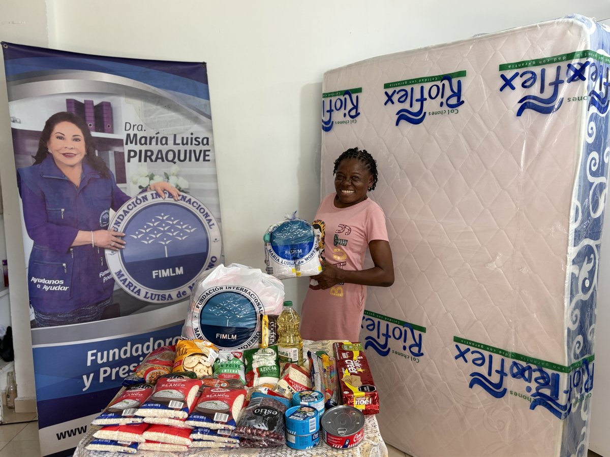 FIMLM's tweet photo. #FimlmColombia 🇨🇴 | La solidaridad  llegó al Chocó 🌧️

🙌La Fundación Internacional María Luisa de Moreno llevó esperanza a las comunidades de Cértegui y Condoto, entregando ayuda humanitaria a las familias afectadas por la ola invernal. 

🤝 Conoce más: https://t.co/Qq2hgs1VtR https://t.co/1Ina31lPXk