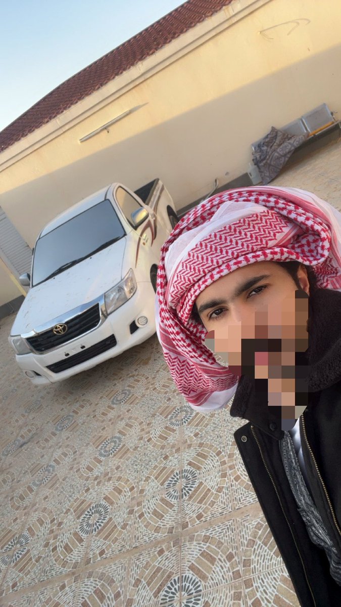 iiffp_'s tweet photo. . وقت الرخاا ~  خذني ضحك و مزؤوح ( * وقت الشدايد ي صاحبي     ��نت ادرابي .. ☻*wine*~ فيس يهرول برشاش* ☺" https://t.co/MFUhsxwEVR