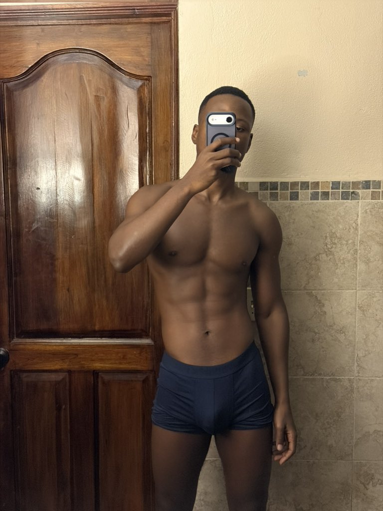 _Fitgem_509's tweet photo. Morning body

#gym #physique https://t.co/jobEwKei7k