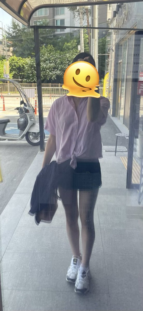 kaytindring's tweet photo. 여름 드디어 끝나? 나도 #구인 #mtf #트젠 일상생활 겨우 가능 https://t.co/TcvNAZmtNA