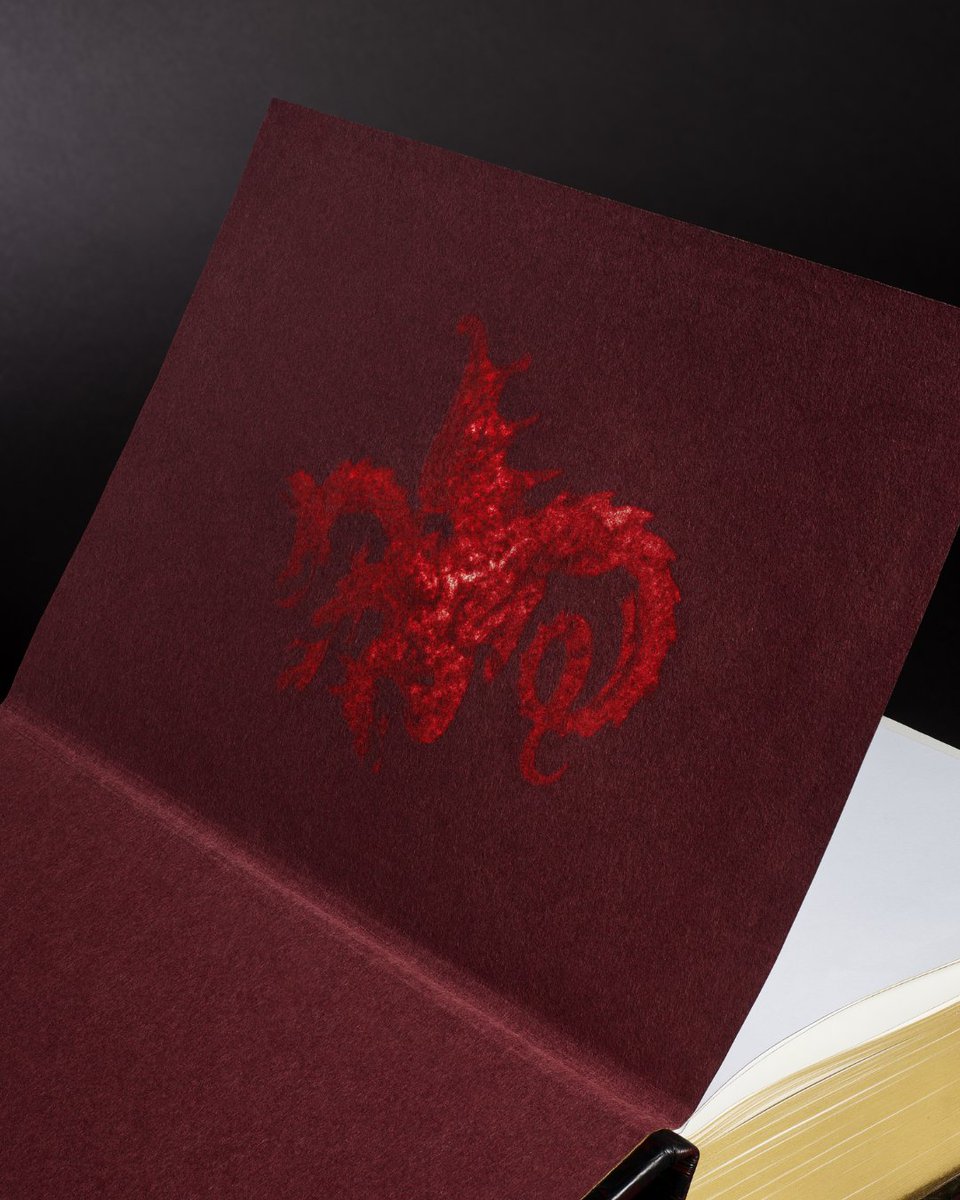 foliosociety's tweet photo. The Iron Throne is still within reach... 🐉 

Win a lettered copy of our sold-out Limited Edition of A Game of Thrones, signed by George R. R. Martin.

To enter:
🐉 Like the post
🐉 Reply and tag a Westeros fan
🐉 Follow @foliosociety

Closes midnight 24 August (UK). T&amp;Cs online. https://t.co/B732P24b7S