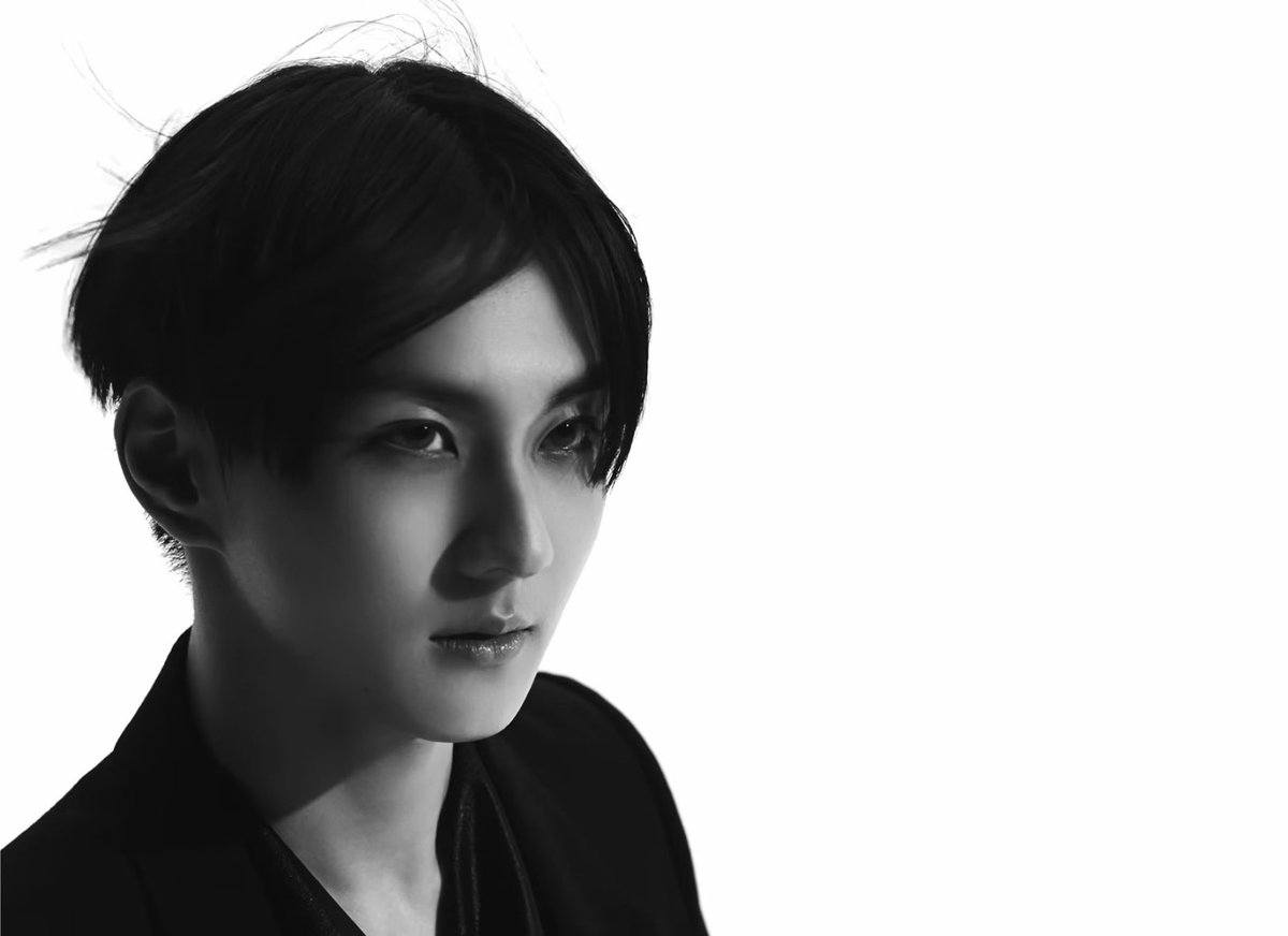 jungwonfeeds's tweet photo. oh my god he’s so gorgeous 

#JUNGWON https://t.co/IlzvyONBRu