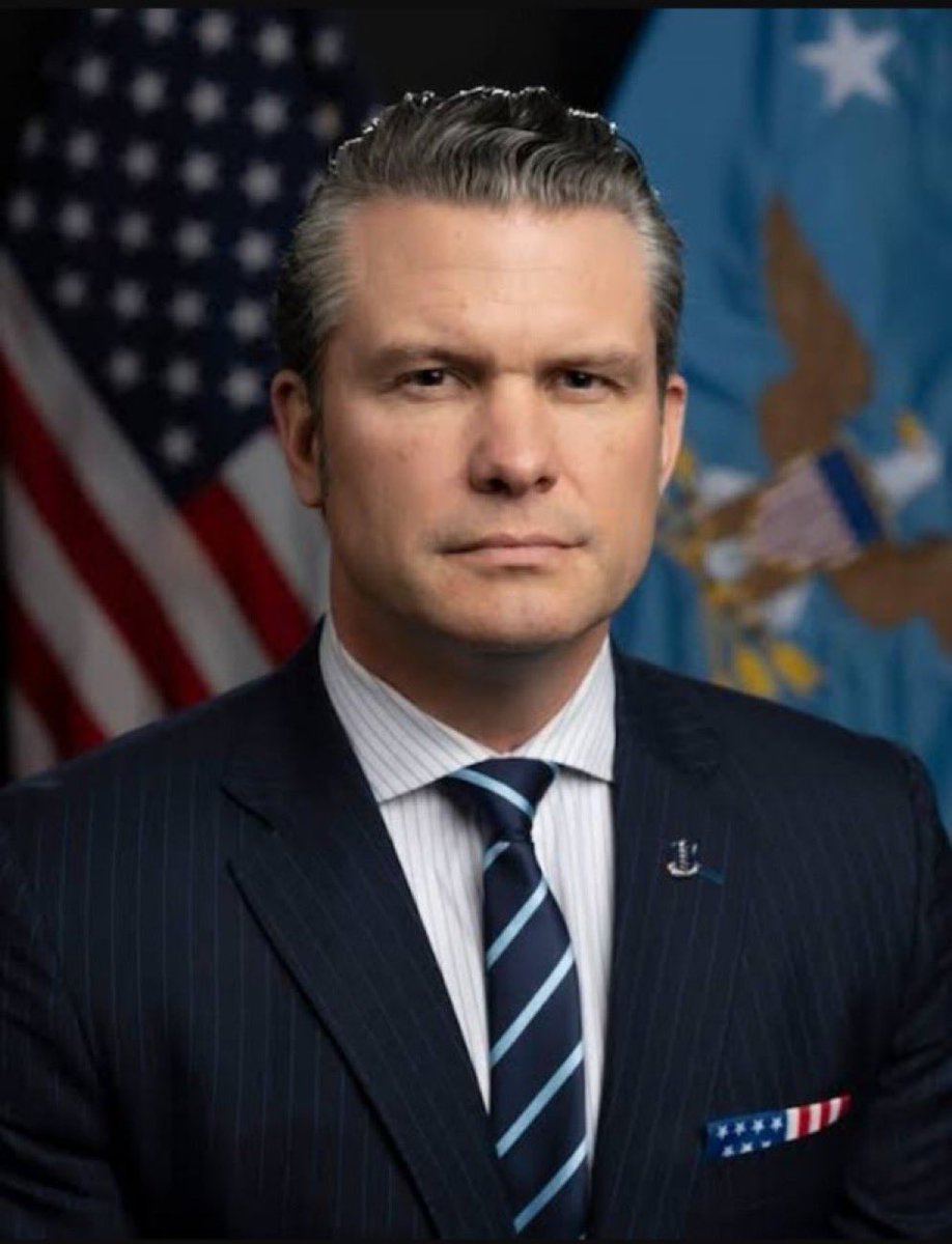 FFT1776's tweet photo. Hakeem Jeffries is calling for Pete Hegseth to be fired as Secretary of War.

When the biggest nutcases in Congress start screaming for someone’s head, it’s their best possible endorsement! 

That means Pete is CRUSHING it.
Keep swinging, Pete.

You’re making all the right enemies.  WINNING.🇺🇸
