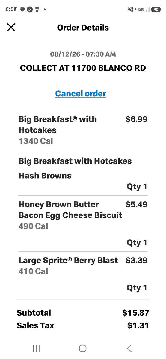 PixieJeep's tweet photo. @McDonalds Except when you pay for the upcharge and they give you the plain one instead.... https://t.co/8rfc4rFxNX