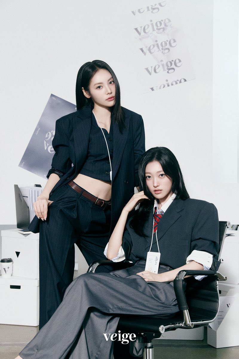 jinsoulpictures's tweet photo. veige post ft. artms https://t.co/8w3KH1b67q