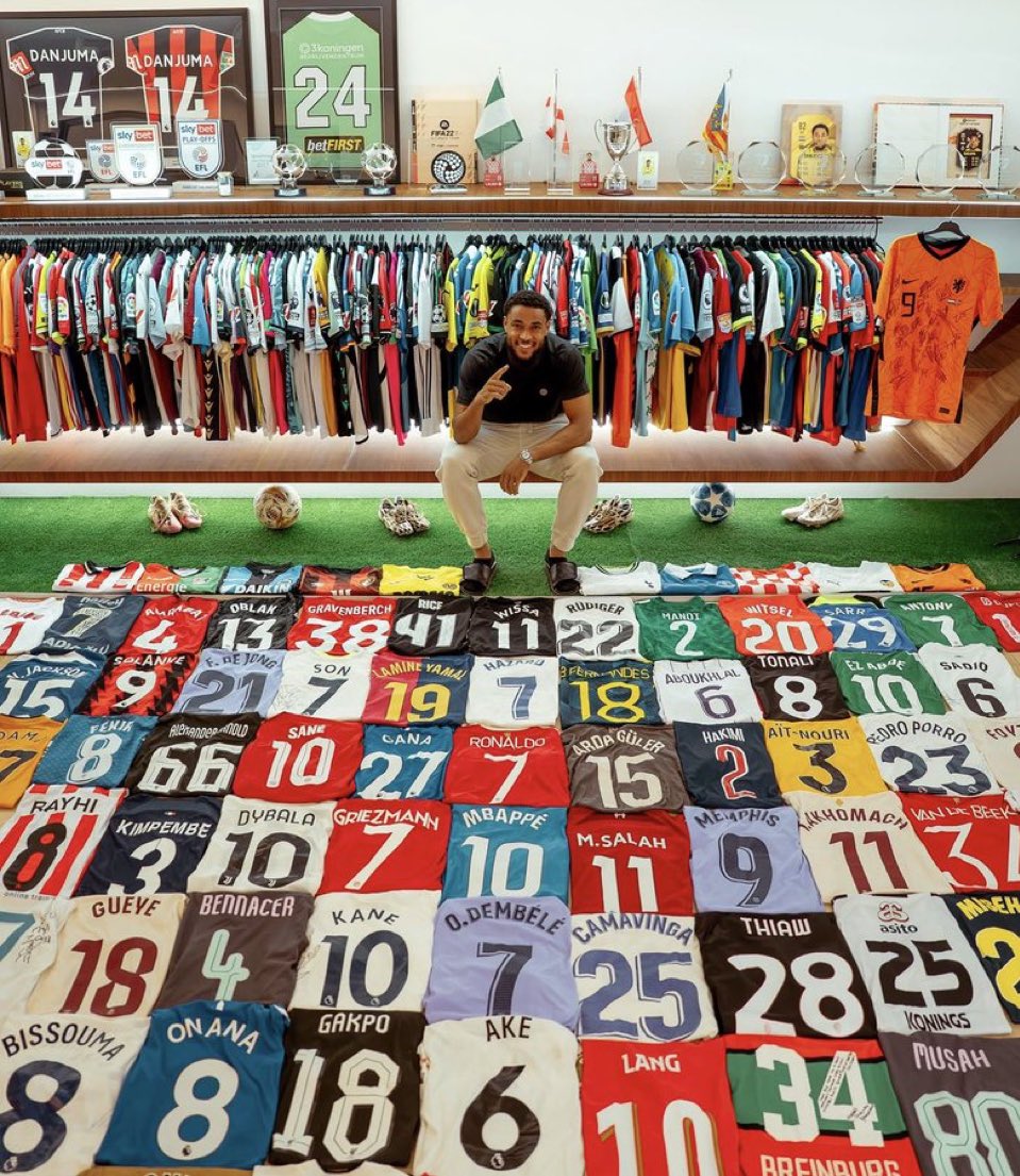 PrimePacman's tweet photo. Danjuma jerseys collection 🤩 
This is enough to open a boutique 👕 https://t.co/N6mqCIiGlu