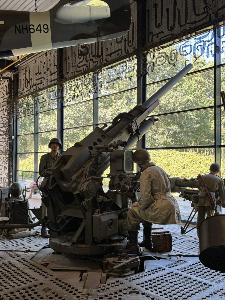 Mpvanderwal's tweet photo. Dagje @Oorlogsmuseum te Overloon, echt een aanrader om daar te gaan kijken.
Enorm veel historische voertuigen en andere zaken te zien
#Overloon #WW2 #WOII #WWII https://t.co/IrPyBn869s