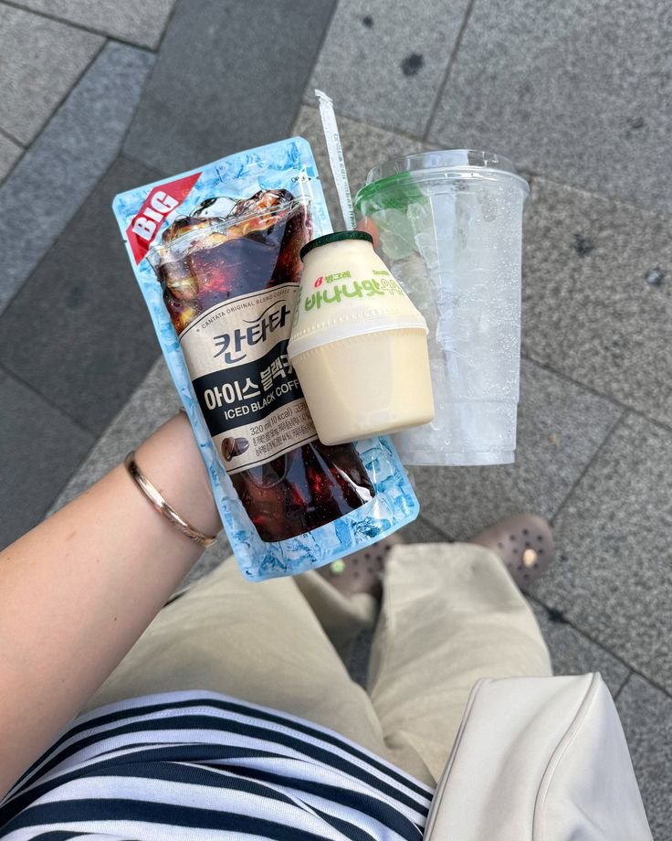 soisdimaboo's tweet photo. 저희의 아침에 대해 조금 이야기해 볼게요 https://t.co/l8ApvgiTQL