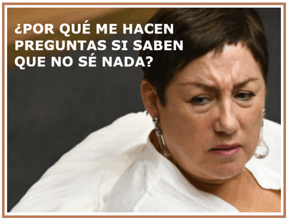 sergiou01329861's tweet photo. ¿Cómo una persona tan ignorante ha sido embajadora, constituyente, senadora, candidata presidencial y presidenta de Saberes Colectivos: Líder de este centro de "pensamiento" de la izquierda chilena?
¿Es por gente como ella que la izquierda está desapareciendo en Chile y el mundo? https://t.co/cN8ZXbh1d7