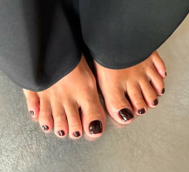 GoddessSativa89's tweet photo. Treat my toes and I’ll treat your timeline! 💕👣
Take a peek at my Throne wishlist and spoil me a little—you won’t regret it 😉

Because every step deserves a little sparkle ✨ #FeetLover #SpoilMe https://t.co/AZI85D3QCt https://t.co/tjiBZf4wNI