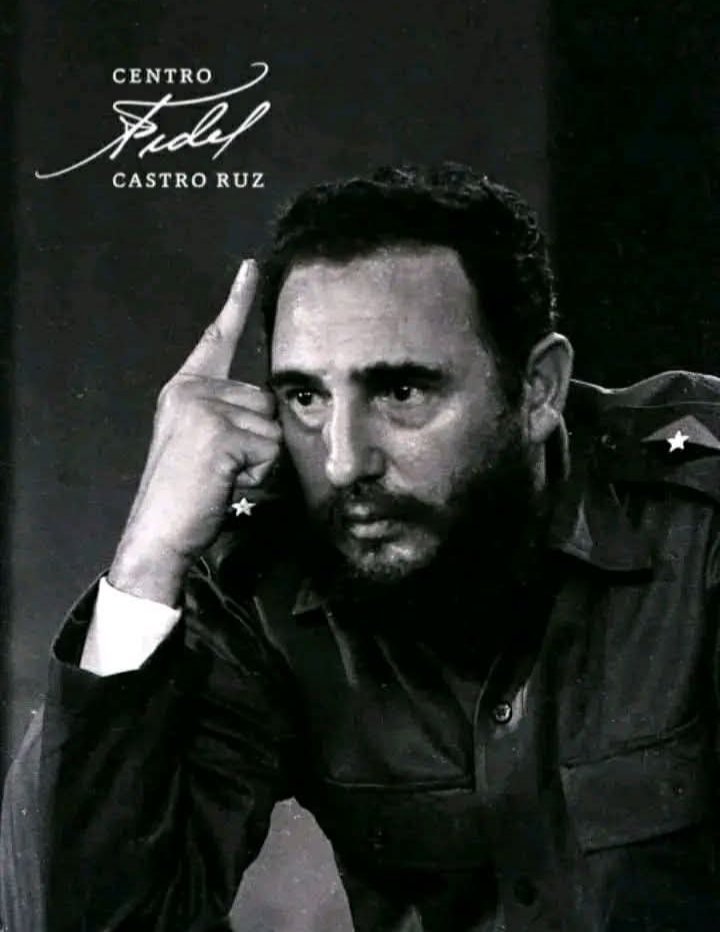 Rvenegas1995's tweet photo. 🇨🇺Fidel en su Centenario.
#100AñosConFidel
#EPV #SanctiSpíritusEnMarcha https://t.co/zB4v3sjJtD