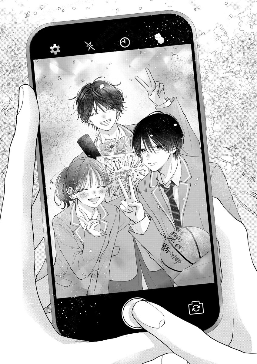 matsuri0902's tweet photo. 本日発売の別マ9月号にて
Re:blue43話掲載していただいてます🩵
卒業シーズン到来しました🌸
椿とキラも色々進んでます🏃♀️✨
読んでいただけたら嬉しいです✨
どうぞよろしくお願いします!🤍
#reblue https://t.co/V10QsbZinO