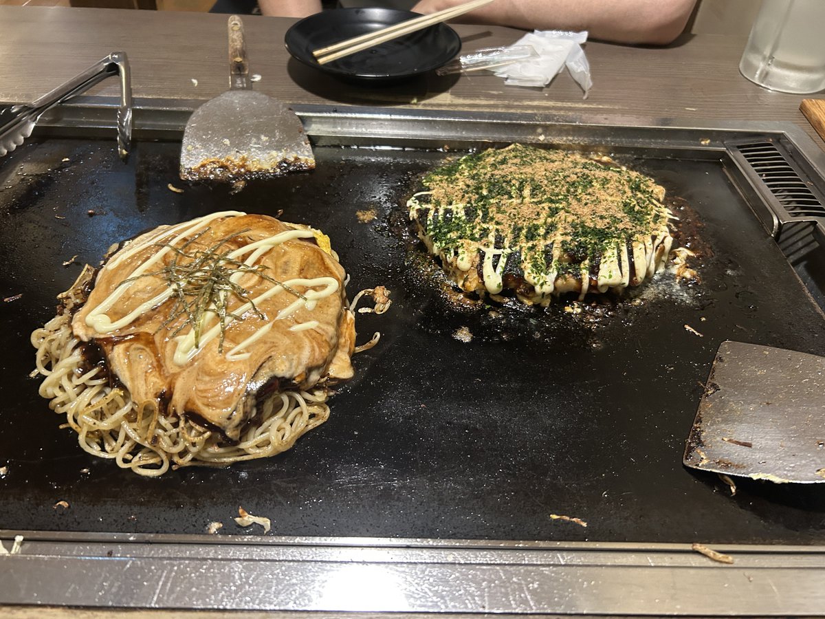 SimonR9_'s tweet photo. お盆休みになったことなので、だにっさんと鉄板焼き行って飲み🍺 https://t.co/rYNQ6p7S4h