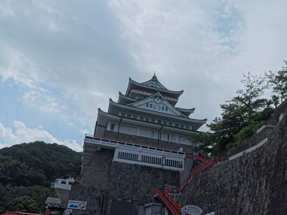 c0hee_'s tweet photo. Insta360で記録した熱海

#熱海　#旅行　#写真が好きな人と繋がりたい　#日常垢さんと繋がりたい　#日常垢 https://t.co/2wJ37E1z74