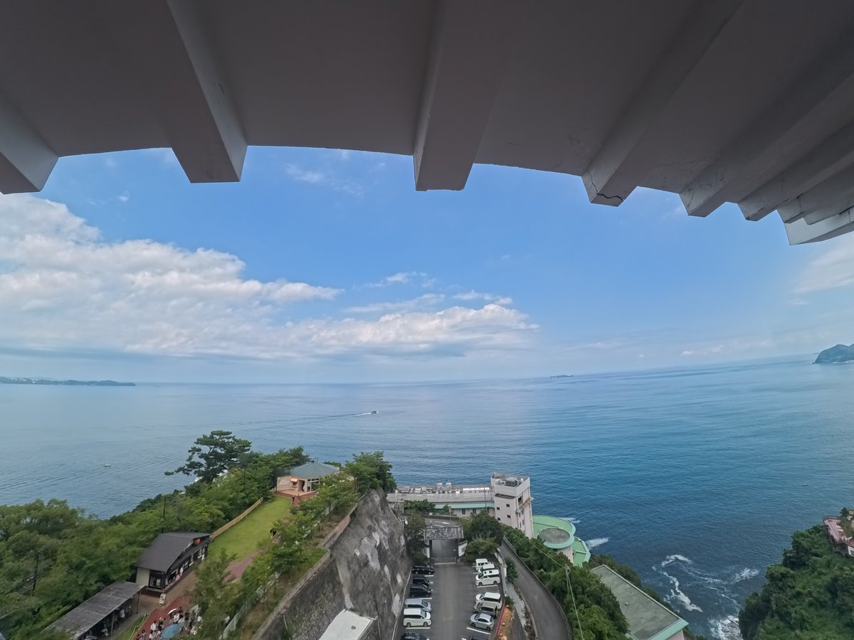 c0hee_'s tweet photo. Insta360で記録した熱海

#熱海　#旅行　#写真が好きな人と繋がりたい　#日常垢さんと繋がりたい　#日常垢 https://t.co/2wJ37E1z74