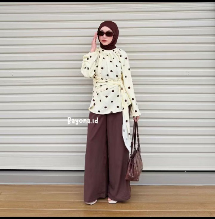 girlbehappyyyyy's tweet photo. POLKADOT-POLKADOTAN EMANG GAK PERNAH GAGAL🫠🫶

Cantik banget buat ootd-an😭🩷 https://t.co/1L8crVYMCn