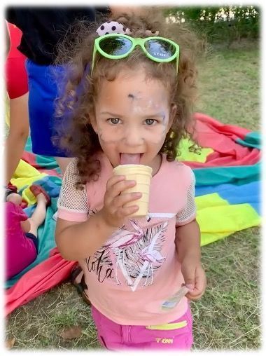 GlobalSignet's tweet photo. Help the Hope dealers in Moldova change lives this summer as they care for refugees and impact children in Ukraine!  Your gift changes their life!   Sponsor a place: https://t.co/FKjeiF6QxW https://t.co/lpZpzJcpBx