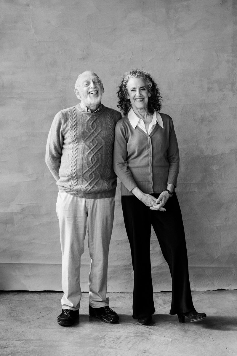 kinfolkmag's tweet photo. Psychologists John Gottman and Julie Schwartz approach couples therapy by focusing on the emotional connection. “Learning to communicate well in a relationship is like learning to play a new instrument. You’ve got to practice and correct your mistakes." https://t.co/dWP9r8q8OM https://t.co/sEtFG5gKvs