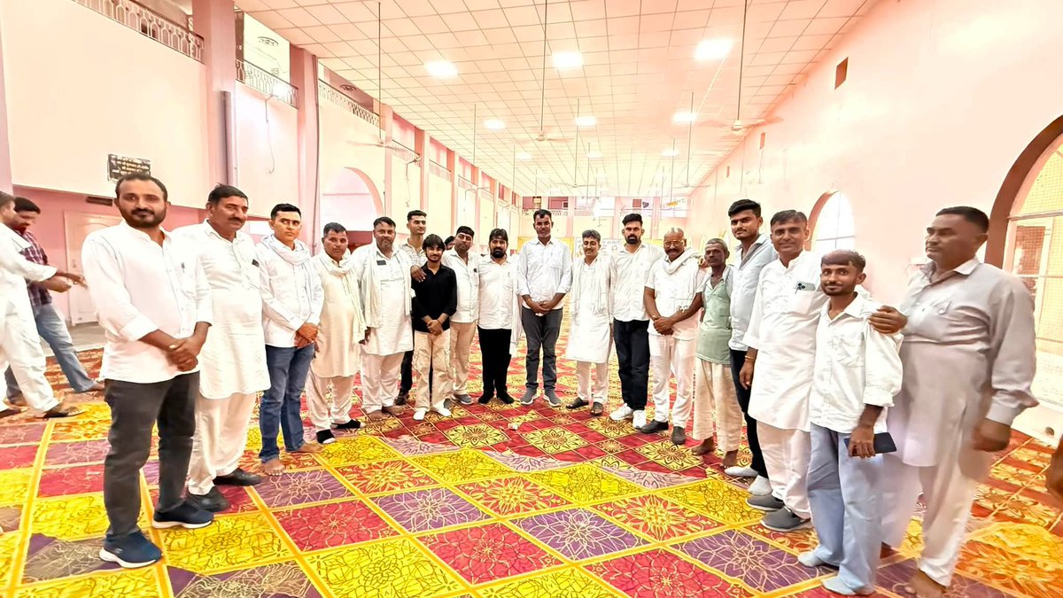 RamrakhMoond's tweet photo. आज लूणकरणसर नगरपालिका में नगर निकाय चुनावों को लेकर आयोजित नगर कार्यकारिणी की संगठनात्मक बैठक में आगामी चुनावों की तैयारियों और पार्टी की रणनीति को लेकर डॉक्टर राजेंद्र जी मूंड ने कार्यकर्ताओं को संबोधित किया गया। https://t.co/YZG6puhPnE