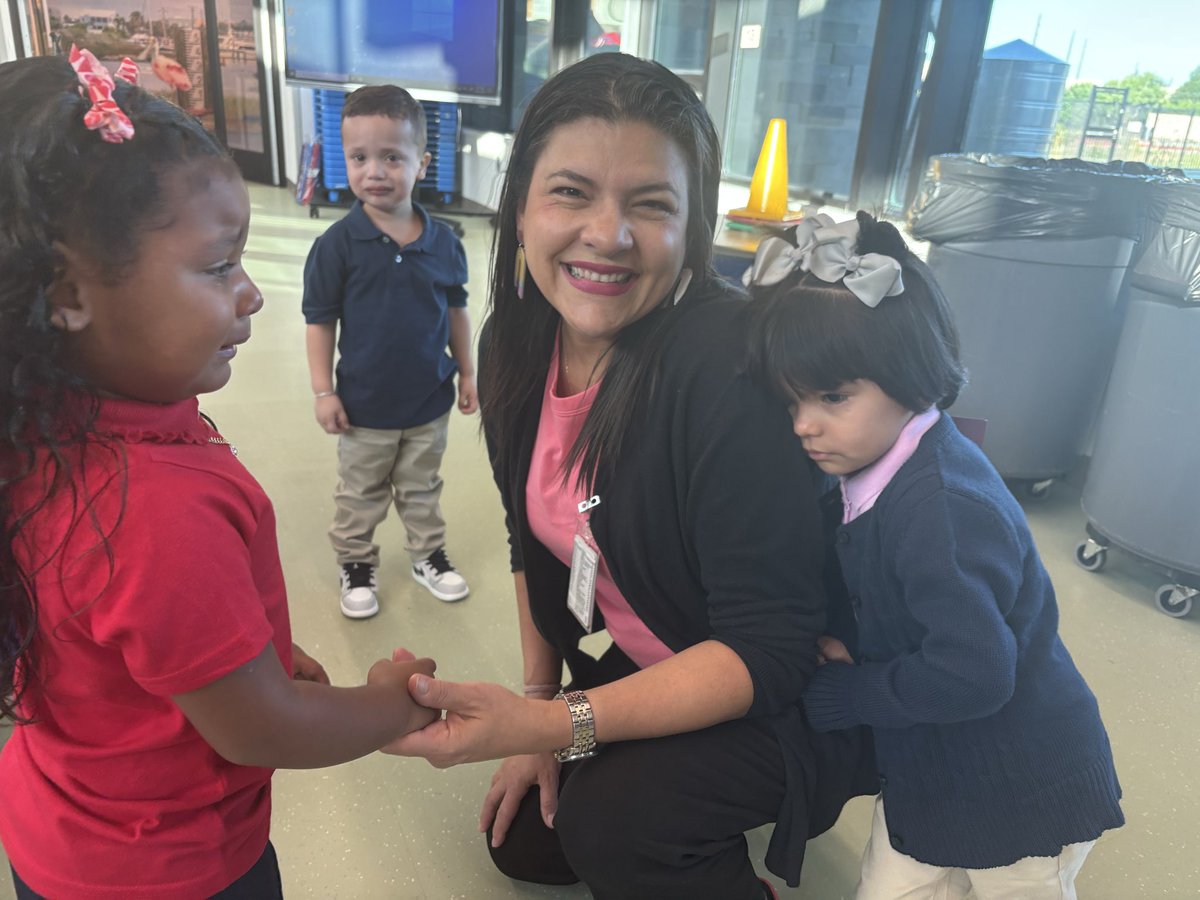 O_L_Mayers's tweet photo. Our littlest learners @Jefferson_ELC PK-3/4
are ready to set sail into a year filled with learning, growth, and JOY! We can’t wait to see all they accomplish as we #NavigateForward together. #YouBelongHere #AliefProud https://t.co/AfXp7TOgRs