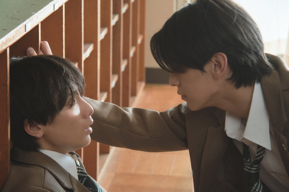 sekigae_drama's tweet photo. 📖💭｜あらすじ＆場面写真公開

第2話『君を知りたい』
𐄙𐄁𐄙𐄁𐄙𐄁𐄙𐄁𐄁𐄙𐄁𐄙𐄁𐄙𐄁𐄙𐄁𐄙𐄁𐄙𐄁𐄙𐄁𐄙𐄁𐄁𐄙𐄁𐄙𐄁𐄙𐄁𐄙𐄁𐄙𐄁𐄙𐄁𐄙𐄁𐄙𐄁𐄙𐄁𐄙𐄁𐄙𐄁𐄙𐄁
朝宮の変わらない想いに触れ、
少しずつ心を開き始める間山。

しかし、人気者の朝宮との違いに劣等感を抱き、
過去の苦い経験から恋に踏み出せずにいた。

それでも朝宮の優しさが、
間山の心を少しずつ変えていく＿＿

┈┈┈┈┈┈┈┈┈┈┈┈┈┈┈
🔗 FODでは先行配信中☀️
https://t.co/FmReTSBgqn

🔗 TVer見逃し配信はこちら🌟
https://t.co/pDSXlDkrdr
┈┈┈┈┈┈┈┈┈┈┈┈┈┈┈

#セキスキ
#小西詠斗
#元之介
#平本健 ( #DXTEEN )
#飯島颯 ( #SUPERDRAGON )