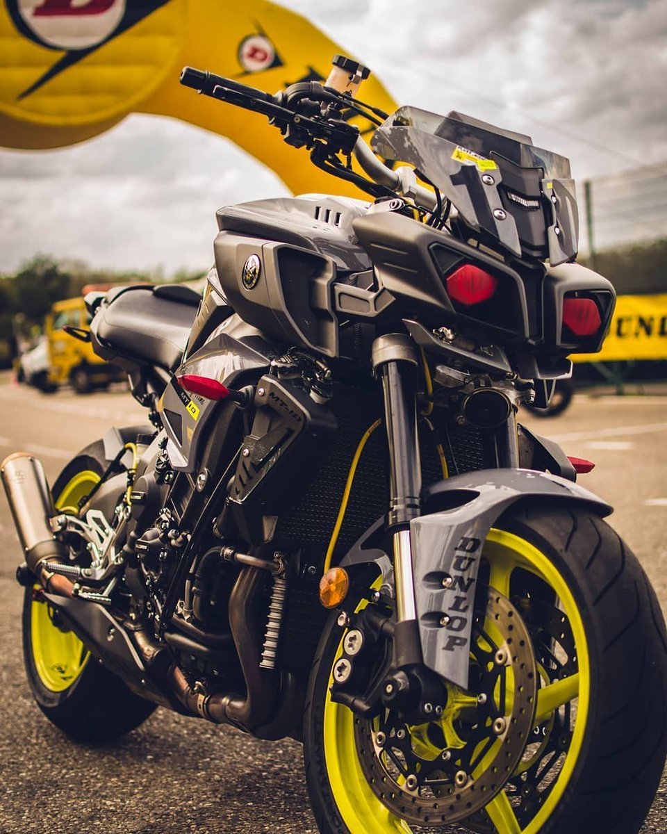 MoreMotorcycles's tweet photo. #Yamaha MT-10

📷
IG: official_mt_yamaha https://t.co/AHLmlO29kE